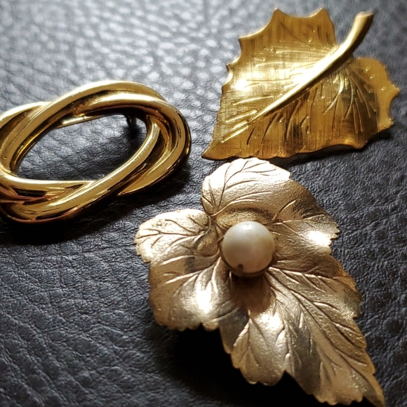 Lot of 3 vintage brooches - Picture 1 of 10